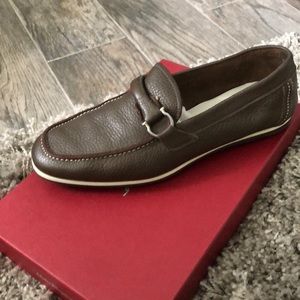 Men’s Salvatore Ferragamo brown loafers